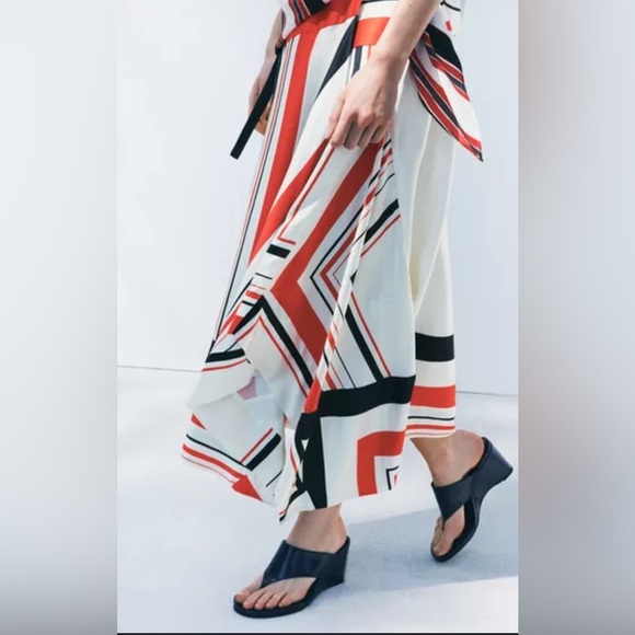 🔥🔥Zara Asymmetric striped skirt ZW collection - Picture 7 of 8